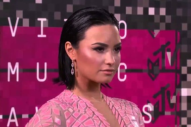Demi Lovato dự lễ trao giải VMA