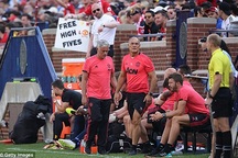 MU tính chọn HLV Zidane để thay thế Mourinho