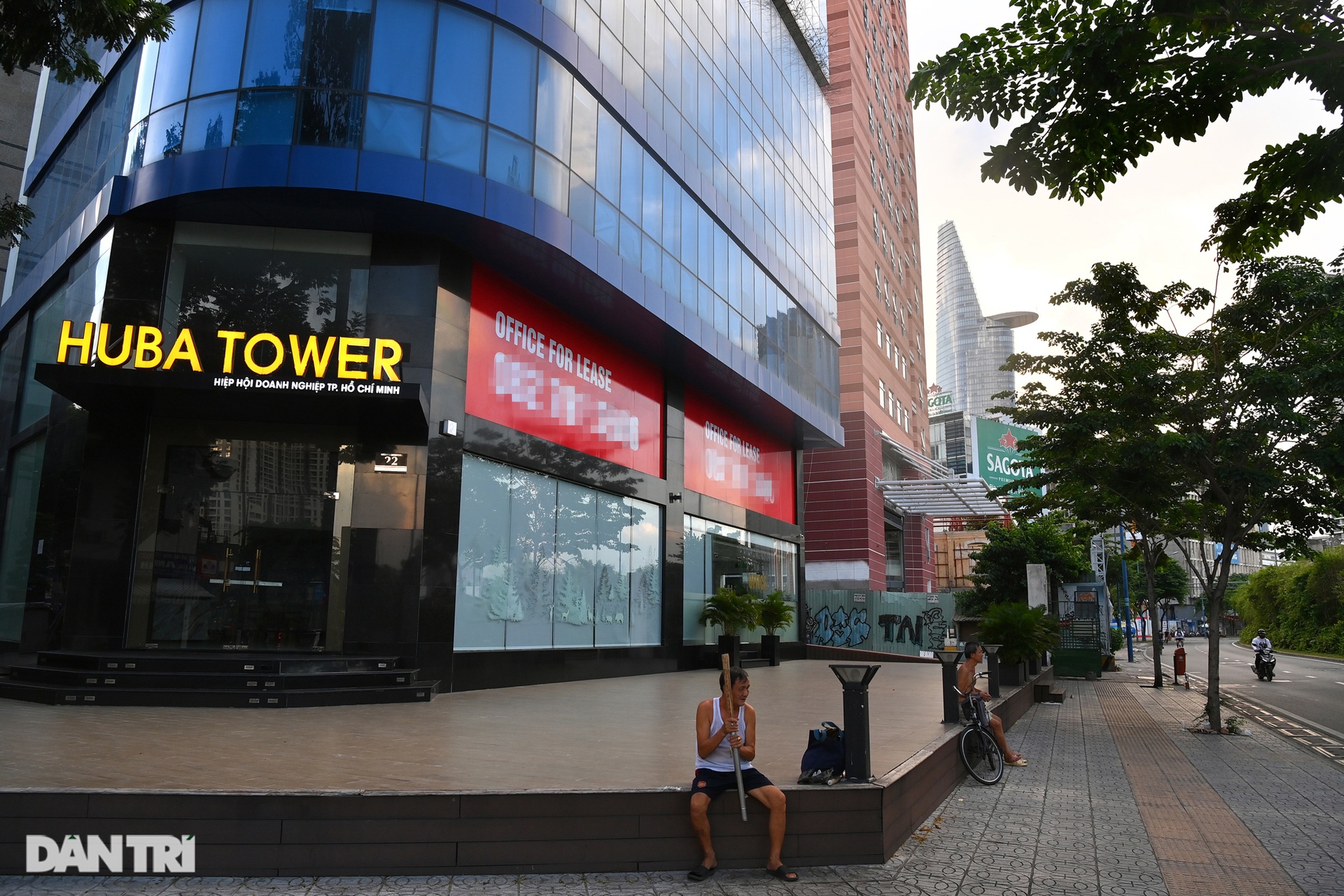 Tràn ngập biển cho thuê, bán nhà trên các tuyến phố trung tâm Sài Gòn - 14