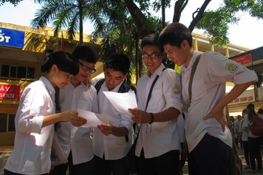 Hướng dẫn giải đề thi môn Ngữ văn tốt nghiệp THPT 2014