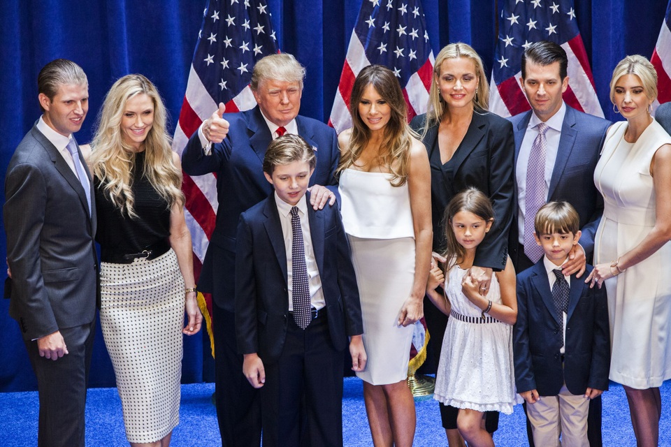 Bất ngờ nhân vật có thể trở thành người thừa kế chính trị của ông Trump - 1 Bất ngờ nhân vật có thể trở thành người thừa kế chính trị của ông Trump - 1