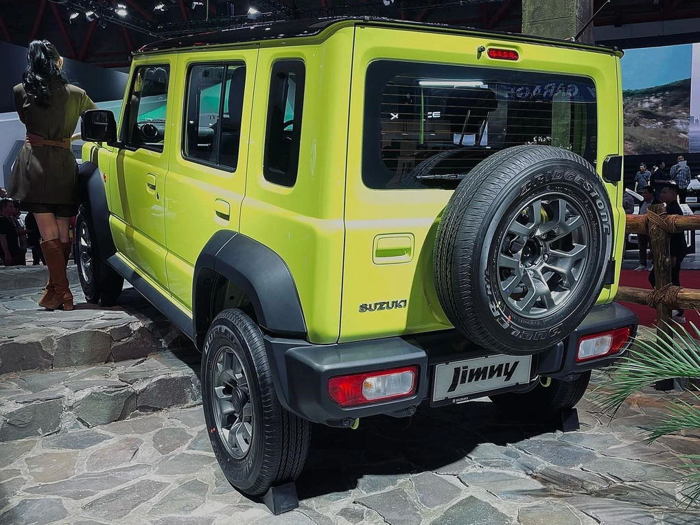 Suzuki Jimny bản 5 cửa có gì mà cháy hàng chỉ sau 3 ngày mở bán? - 9