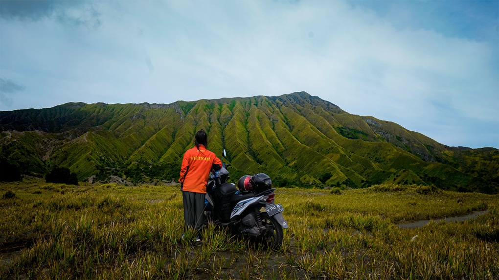 Khách Việt suýt chết khi leo núi ngắm ma trơi ở cổng địa ngục Indonesia - 2 Khách Việt suýt chết khi leo núi ngắm ma trơi ở cổng địa ngục Indonesia - 2