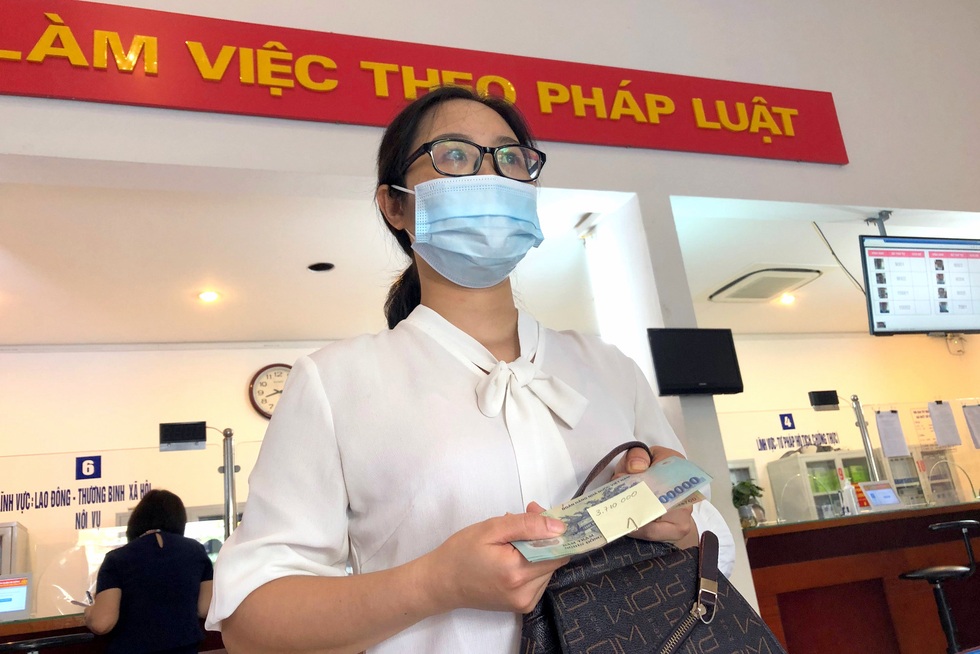 Tiền hỗ trợ khó khăn do Covid-19 đến đúng lúc chúng tôi cần... - 11 Tiền hỗ trợ khó khăn do Covid-19 đến đúng lúc chúng tôi cần... - 11