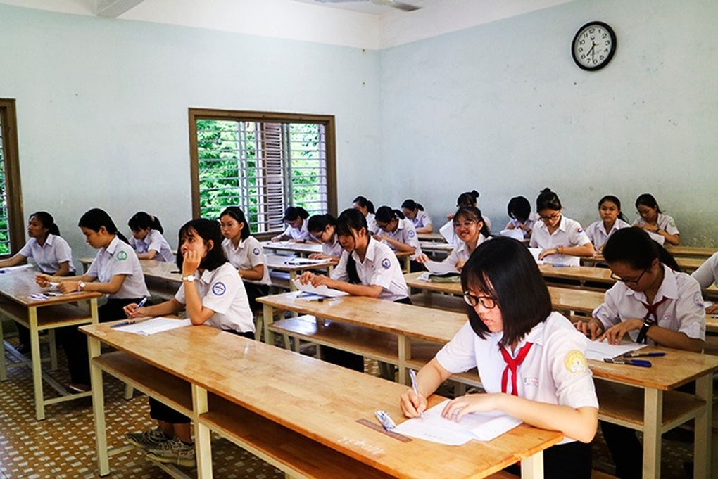 Số trường đạt chuẩn quốc gia ở Quảng Nam quá thấp - 1 Số trường đạt chuẩn quốc gia ở Quảng Nam quá thấp - 1