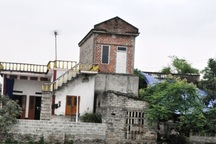 Một phụ nữ bị hàng xóm hiếp dâm, sát hại ngay tại nhà riêng