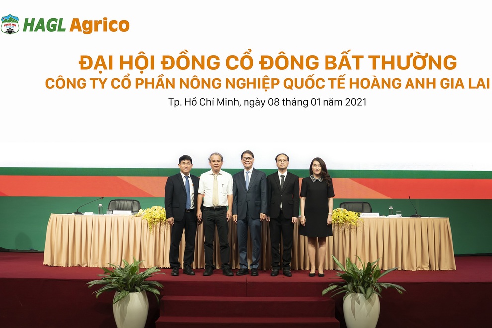 Tỷ phú Trần Bá Dương tiếp tục đồng hành, HAGL Agrico vẫn oằn lưng gánh nợ - 2 Tỷ phú Trần Bá Dương tiếp tục đồng hành, HAGL Agrico vẫn oằn lưng gánh nợ - 2