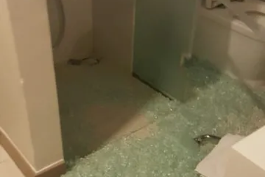 Sự cố hi hữu xẩy ra khi đi nghỉ ở khách sạn Cocobay