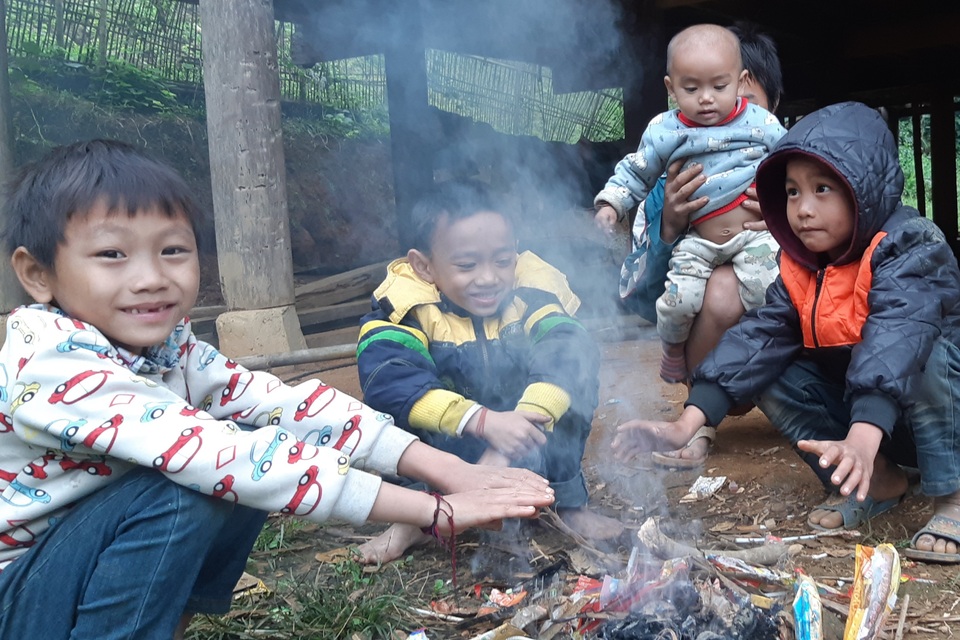 Hàng chục trường ở huyện biên giới cho học sinh nghỉ học để tránh rét - 1 Hàng chục trường ở huyện biên giới cho học sinh nghỉ học để tránh rét - 1