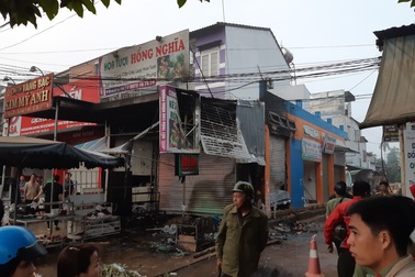 Cửa hàng hoa cháy lớn sau tiếng nổ, 2 thiếu nữ thiệt mạng