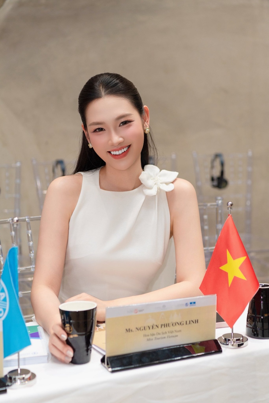 Hoa hậu Phương Linh, Á hậu Mỹ Anh rạng rỡ dự diễn đàn di sản cà phê - 2