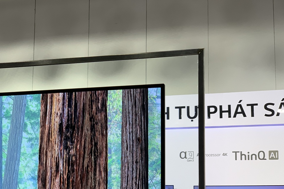 TV OLED 8K đầu tiên trên thế giới về Việt Nam với giá 690 triệu đồng - 2 TV OLED 8K đầu tiên trên thế giới về Việt Nam với giá 690 triệu đồng - 2