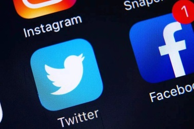 Facebook, Twitter bị chặn tại Nga