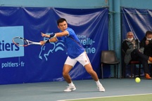 Lý Hoàng Nam vào bán kết giải quần vợt tại Pháp