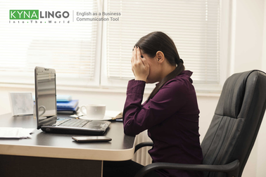 Vượt qua trở ngại tiếng Anh công sở cùng KynaLingo