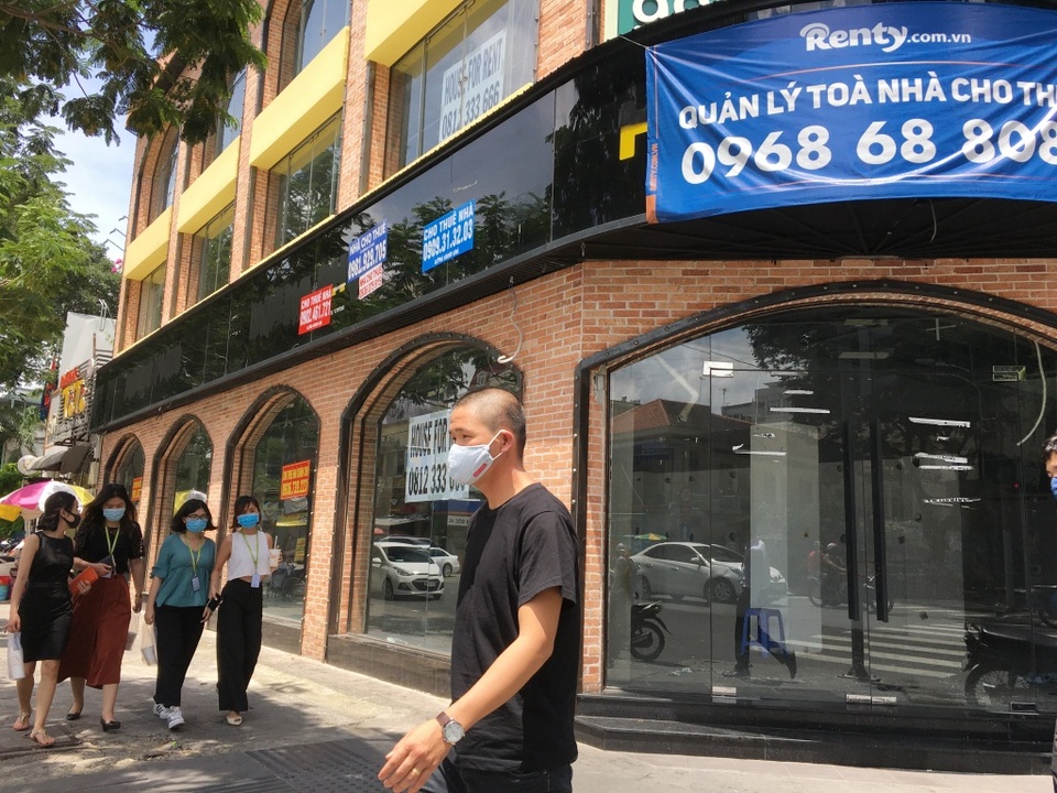 Đầu tàu kinh tế TP.HCM đang chạy chậm nhất trong lịch sử - 3 Đầu tàu kinh tế TP.HCM đang chạy chậm nhất trong lịch sử - 3