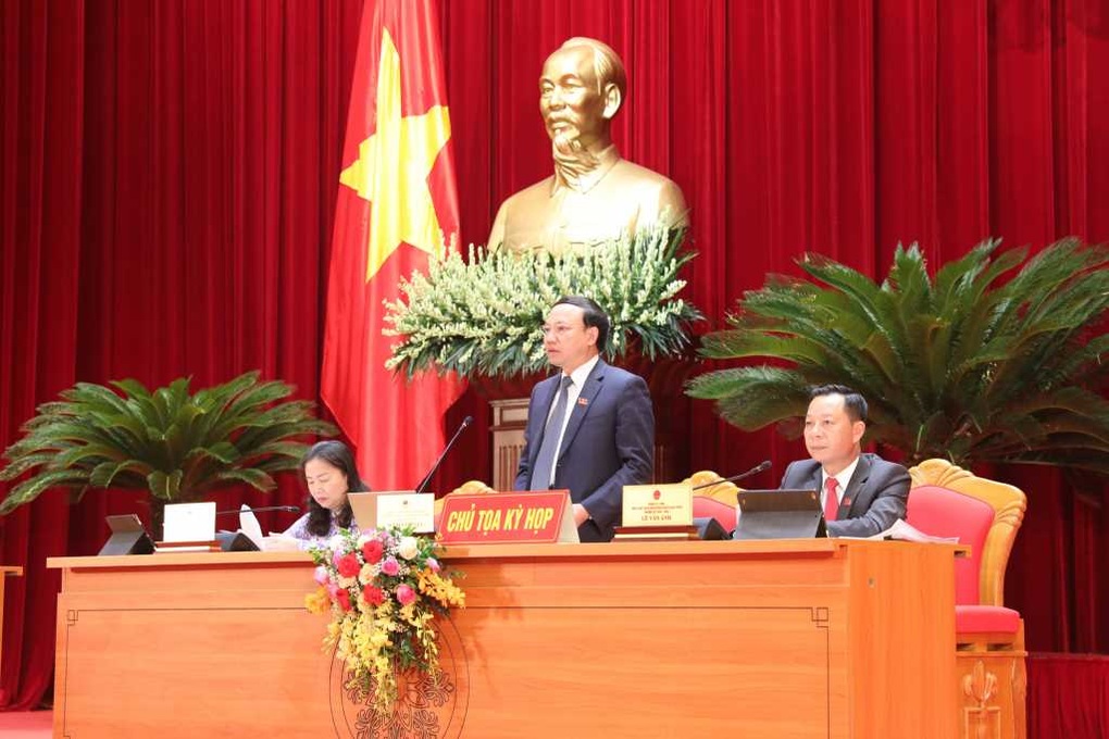 Đại biểu Quảng Ninh truy gắt việc chậm giải ngân đầu tư công - 3 Đại biểu Quảng Ninh truy gắt việc chậm giải ngân đầu tư công - 3