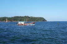 Hàng trăm tàu cá "biến mất" trên biển bị xử phạt 2,5 tỷ đồng