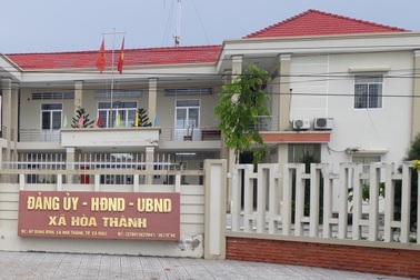 Kỷ luật 2 lãnh đạo xã vụ cán bộ xã “xin” làm hộ nghèo