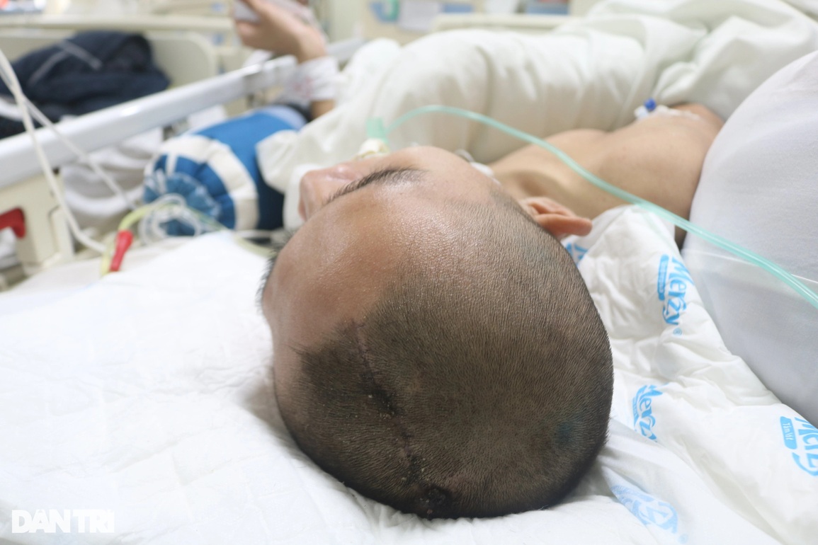 Mẹ cùng đường rồi, biết bán gì để cứu con đây! - 7 Mẹ cùng đường rồi, biết bán gì để cứu con đây! - 7