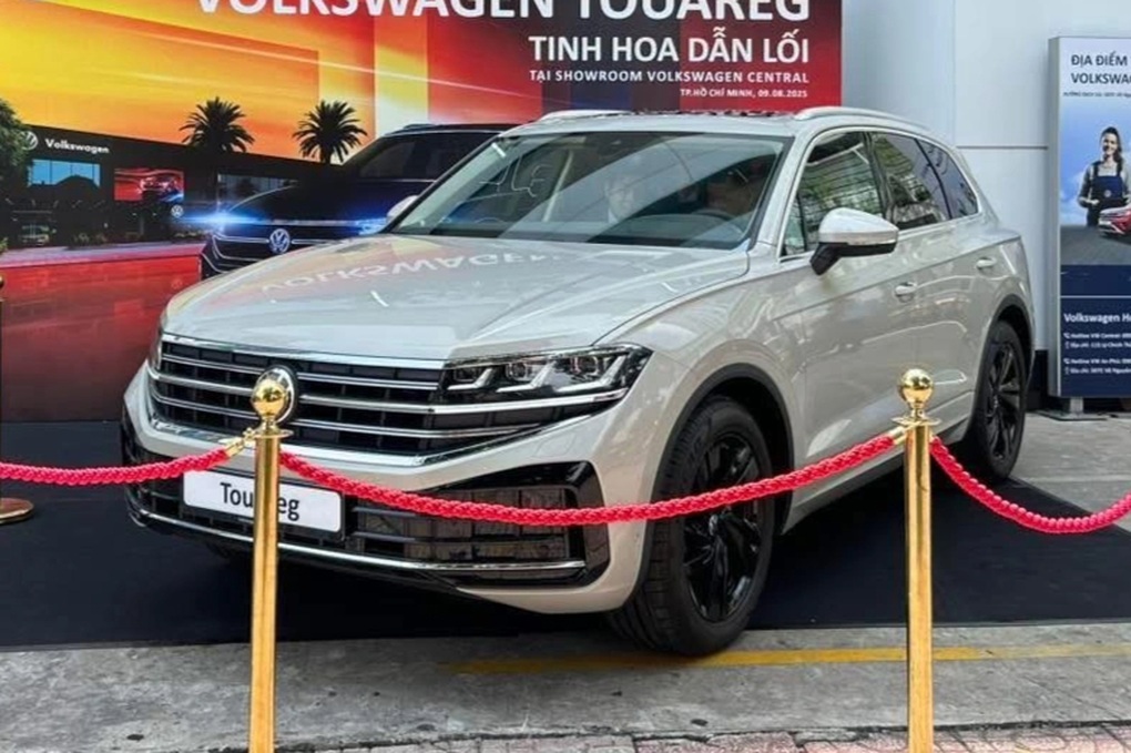 Đối thủ của BMW X5 bổ sung phiên bản, hạ giá khởi điểm tới 331 triệu đồng - 2 Đối thủ của BMW X5 bổ sung phiên bản, hạ giá khởi điểm tới 331 triệu đồng - 2