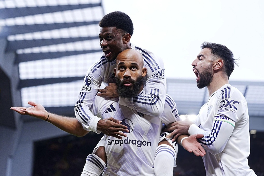 Mbeumo, Maguire tỏa sáng giúp Man Utd hạ gục Liverpool - 1 Mbeumo, Maguire tỏa sáng giúp Man Utd hạ gục Liverpool - 1