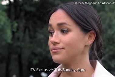 Công nương Meghan nén rơi lệ kể về áp lực làm dâu hoàng gia Anh