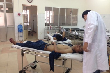 Công nhân điện lực bị điện giật ngã trọng thương