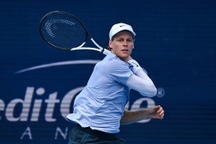 Sinner nối dài mạch chiến thắng, tiến vào bán kết Cincinnati Open