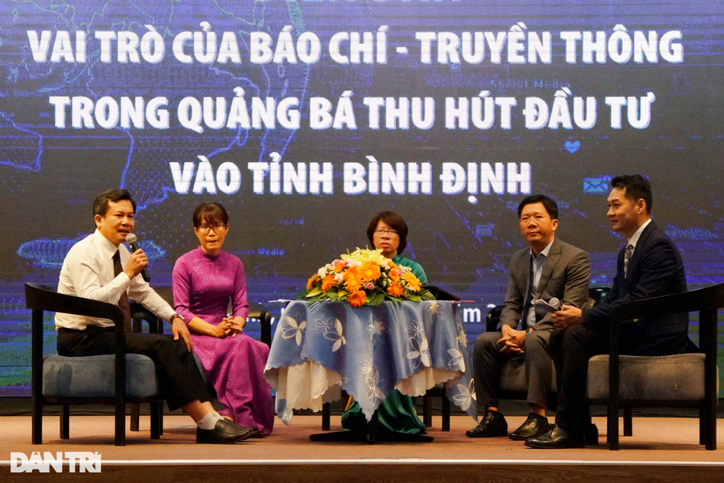 Xử lý tình trạng lợi dụng danh nghĩa báo chí để sách nhiễu doanh nghiệp - 1 Xử lý tình trạng lợi dụng danh nghĩa báo chí để sách nhiễu doanh nghiệp - 1