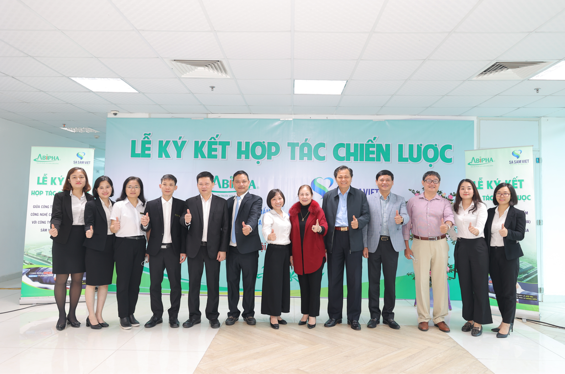 Lễ ký kết thỏa thuận hợp tác chiến lược giữa CNC Abipha và SSAVIGROUP - 2 Lễ ký kết thỏa thuận hợp tác chiến lược giữa CNC Abipha và SSAVIGROUP - 2