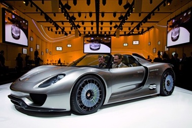 Porsche 918 Spyder - Giá “chát” cho siêu xe hybrid 