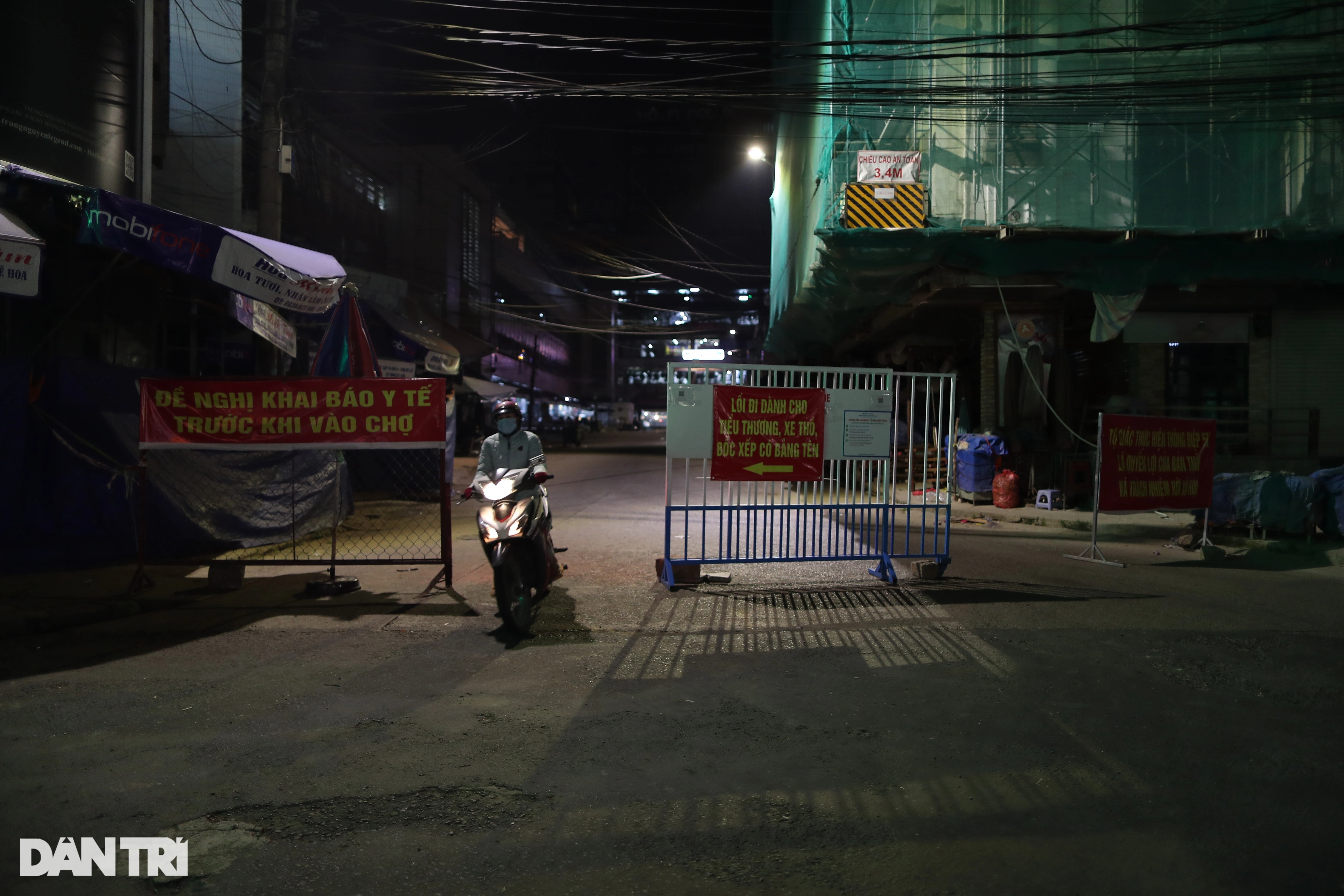 Chợ đêm Đà Lạt vắng vẻ lạ thường sau nới lỏng giãn cách - 6 Chợ đêm Đà Lạt vắng vẻ lạ thường sau nới lỏng giãn cách - 6