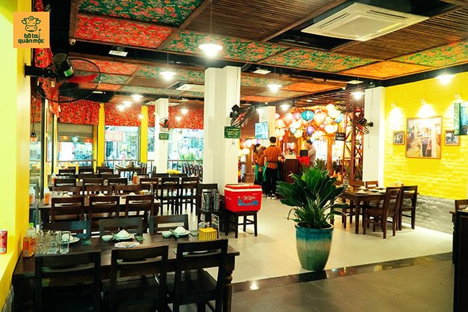 Bỏ túi 5 nhà hàng tổ chức liên hoan tại Hà Nội, tiệc tất niên công ty lý tưởng - 2 Bỏ túi 5 nhà hàng tổ chức liên hoan tại Hà Nội, tiệc tất niên công ty lý tưởng - 2