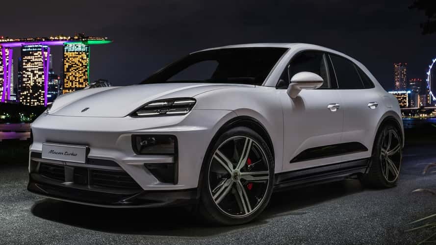 Điểm danh 20 mẫu SUV nhanh nhất thế giới có thể mua trong năm 2025 - 15 Điểm danh 20 mẫu SUV nhanh nhất thế giới có thể mua trong năm 2025 - 15