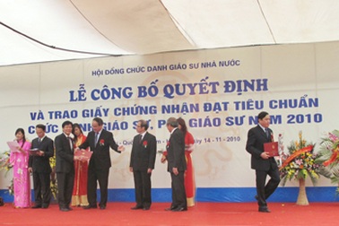 Sửa đổi, bổ sung quy định bổ nhiệm chức danh GS, PGS