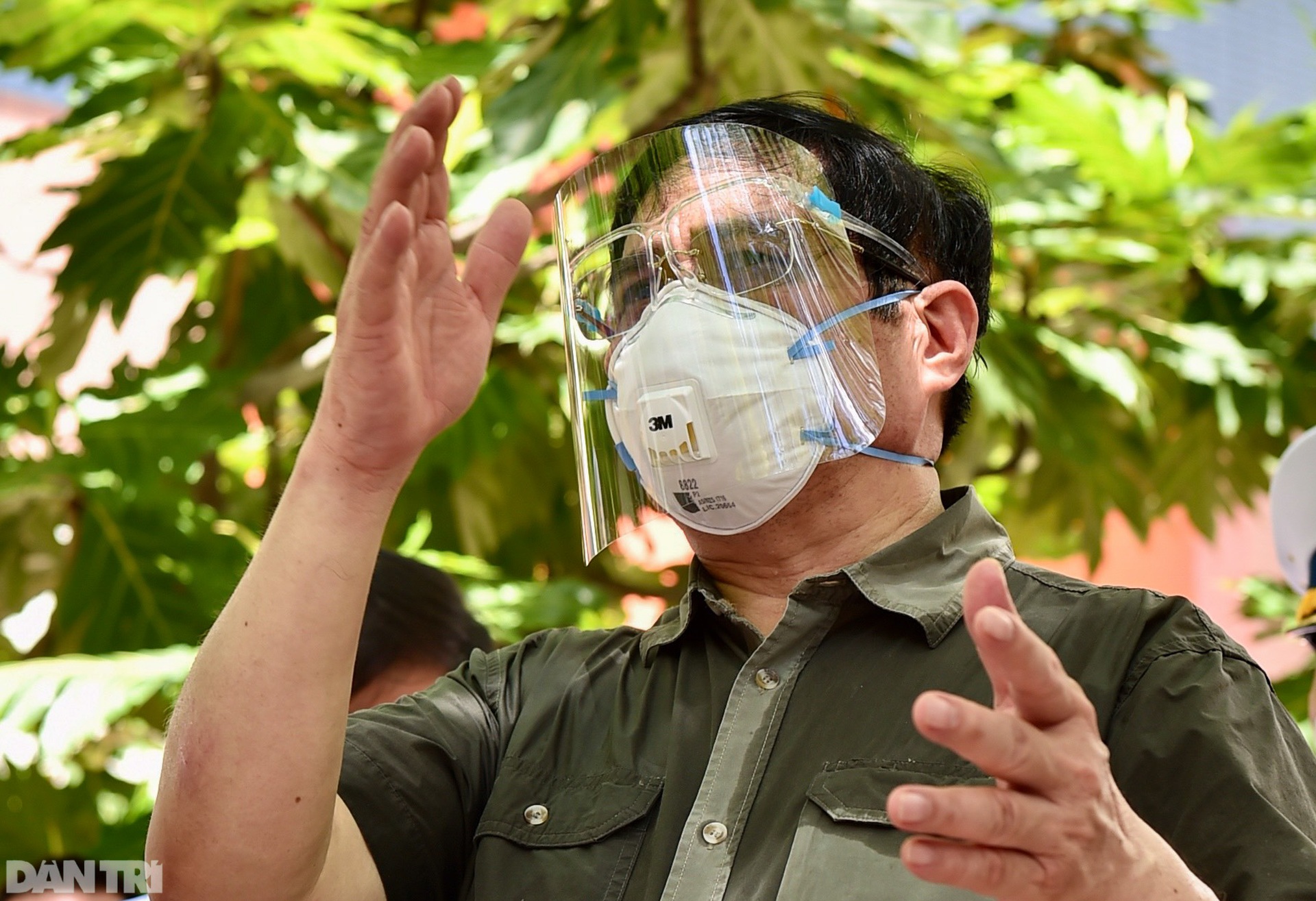 Ngày làm việc khẩn trương của Thủ tướng tại pháo đài chống dịch TPHCM - 7 Ngày làm việc khẩn trương của Thủ tướng tại pháo đài chống dịch TPHCM - 7