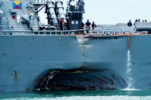 Chuyên gia nghi tàu chiến Mỹ bị tấn công mạng trước khi va tàu hàng