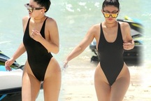 Kylie Jenner gây choáng khi tậu siêu dinh thự thứ 4