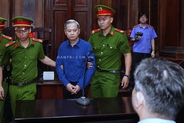 Cựu Phó Chủ tịch TPHCM Nguyễn Hữu Tín xin vắng mặt tại phiên tòa phúc thẩm