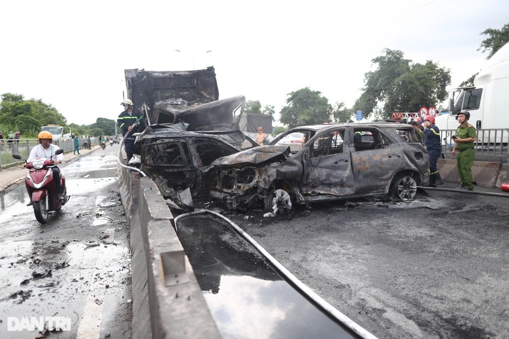 873 người chết vì tai nạn giao thông trong tháng 8 - 1 873 người chết vì tai nạn giao thông trong tháng 8 - 1
