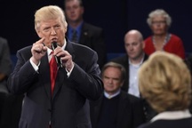 Ông Trump: Mỹ sẽ “khủng hoảng hiến pháp” nếu bà Clinton làm tổng thống