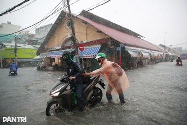 Hồ điều tiết ngầm là giải pháp cấp bách chống ngập chợ Thủ Đức ở TPHCM