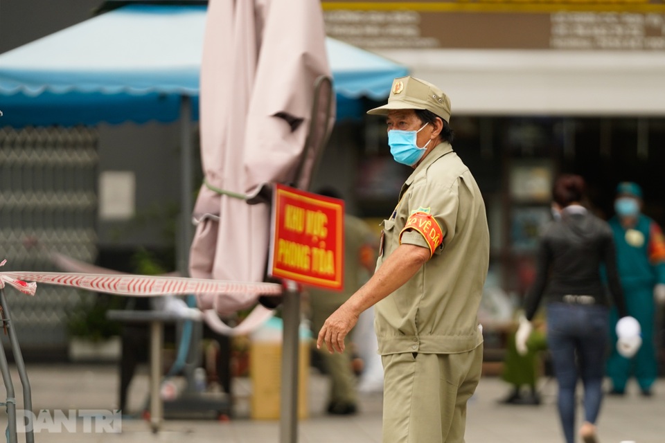 TPHCM phong tỏa 3 chung cư liên quan chuỗi lây nhiễm tại hội thánh ở Gò Vấp - 3 TPHCM phong tỏa 3 chung cư liên quan chuỗi lây nhiễm tại hội thánh ở Gò Vấp - 3