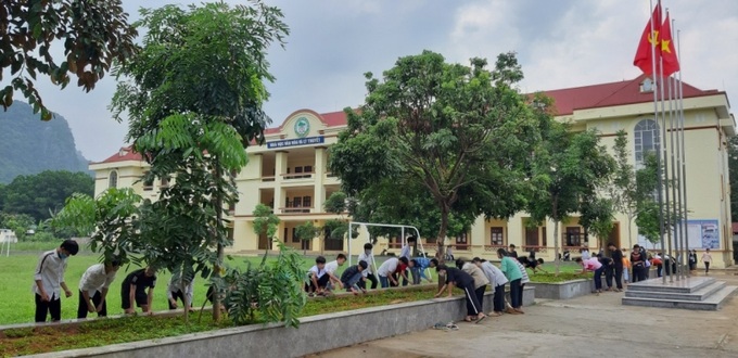 Xây dựng học đường xanh