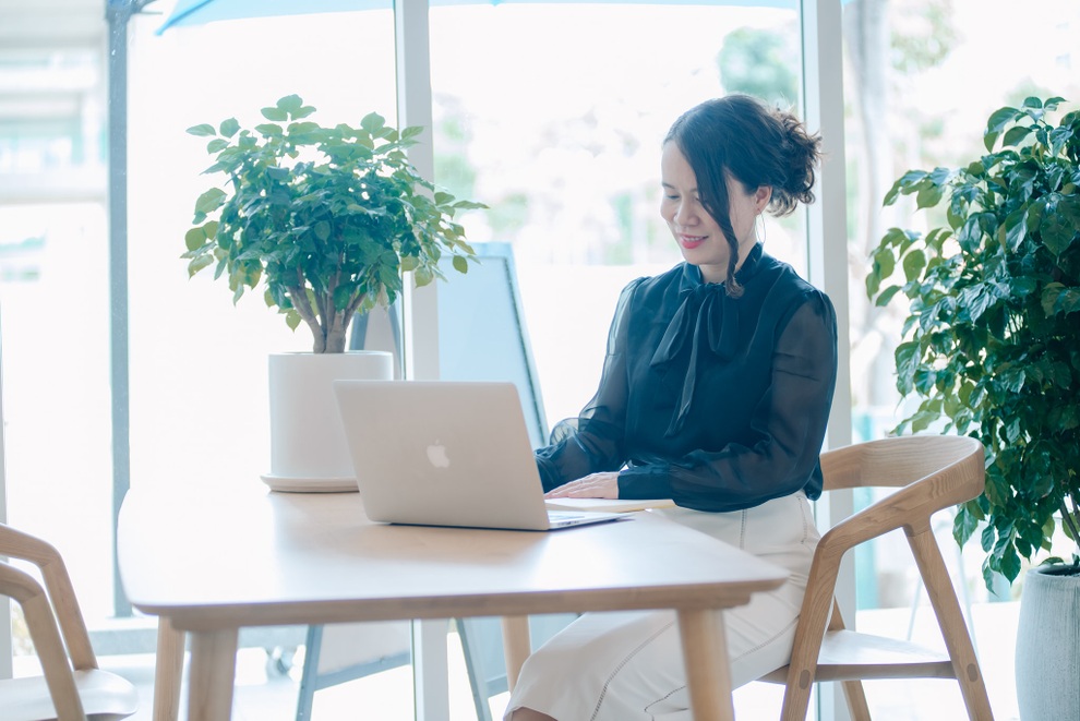 Họp online, sếp giật mình khi nghe tiếng nhân viên quát lớn: Im ngay! - 2 Họp online, sếp giật mình khi nghe tiếng nhân viên quát lớn: Im ngay! - 2