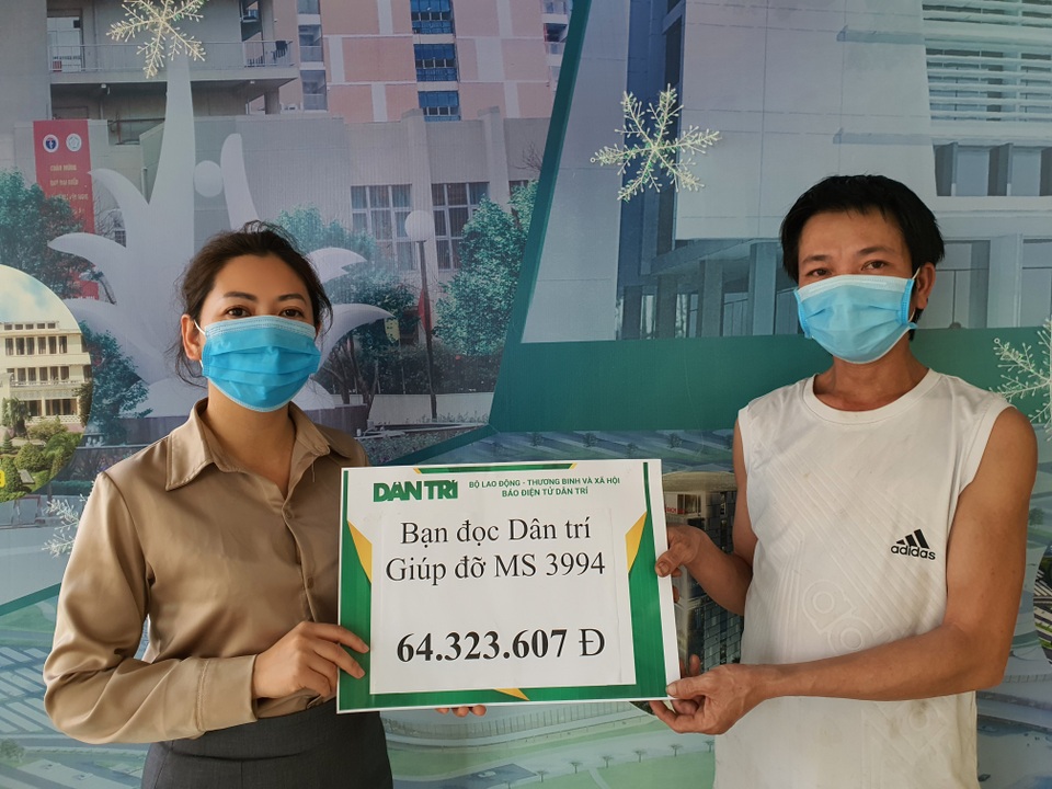 Cô gái mắc bệnh viêm não hiếm gặp được bạn đọc giúp đỡ vượt qua số phận - 1 Cô gái mắc bệnh viêm não hiếm gặp được bạn đọc giúp đỡ vượt qua số phận - 1