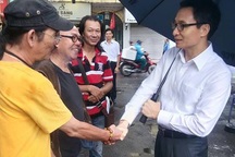 Phó Thủ tướng Vũ Đức Đam thị sát Hãng phim truyện Việt Nam