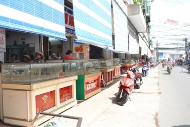 Nhiều tiệm vàng lơ là việc bảo vệ tài sản