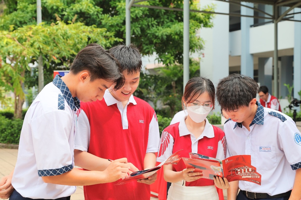 Đại học Quốc tế Hồng Bàng công bố kết quả xét tuyển học bạ đợt 1, năm 2023 - 1 Đại học Quốc tế Hồng Bàng công bố kết quả xét tuyển học bạ đợt 1, năm 2023 - 1